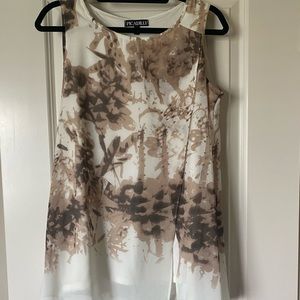 Piccadilly sleeveless blouse, size medium.